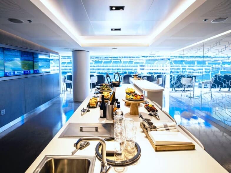 rams-patio-suite-kitchenette